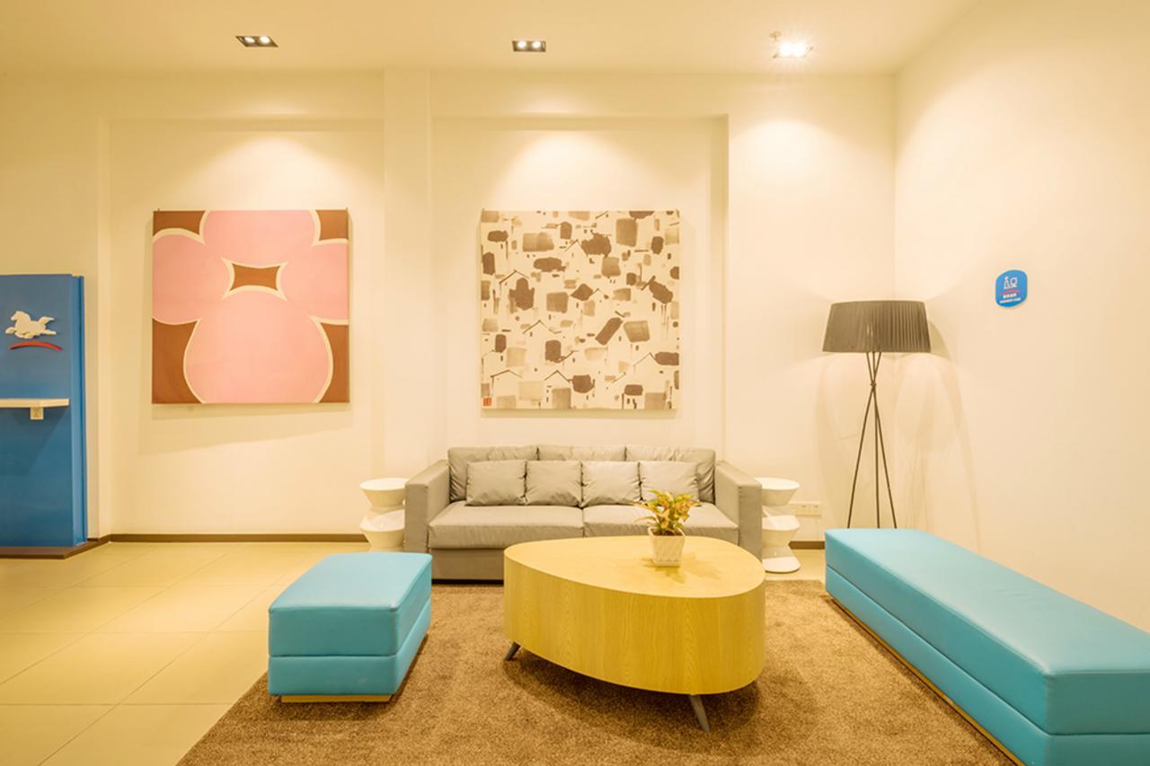 Hanting Hotel Nanjing Wutang Square المظهر الخارجي الصورة